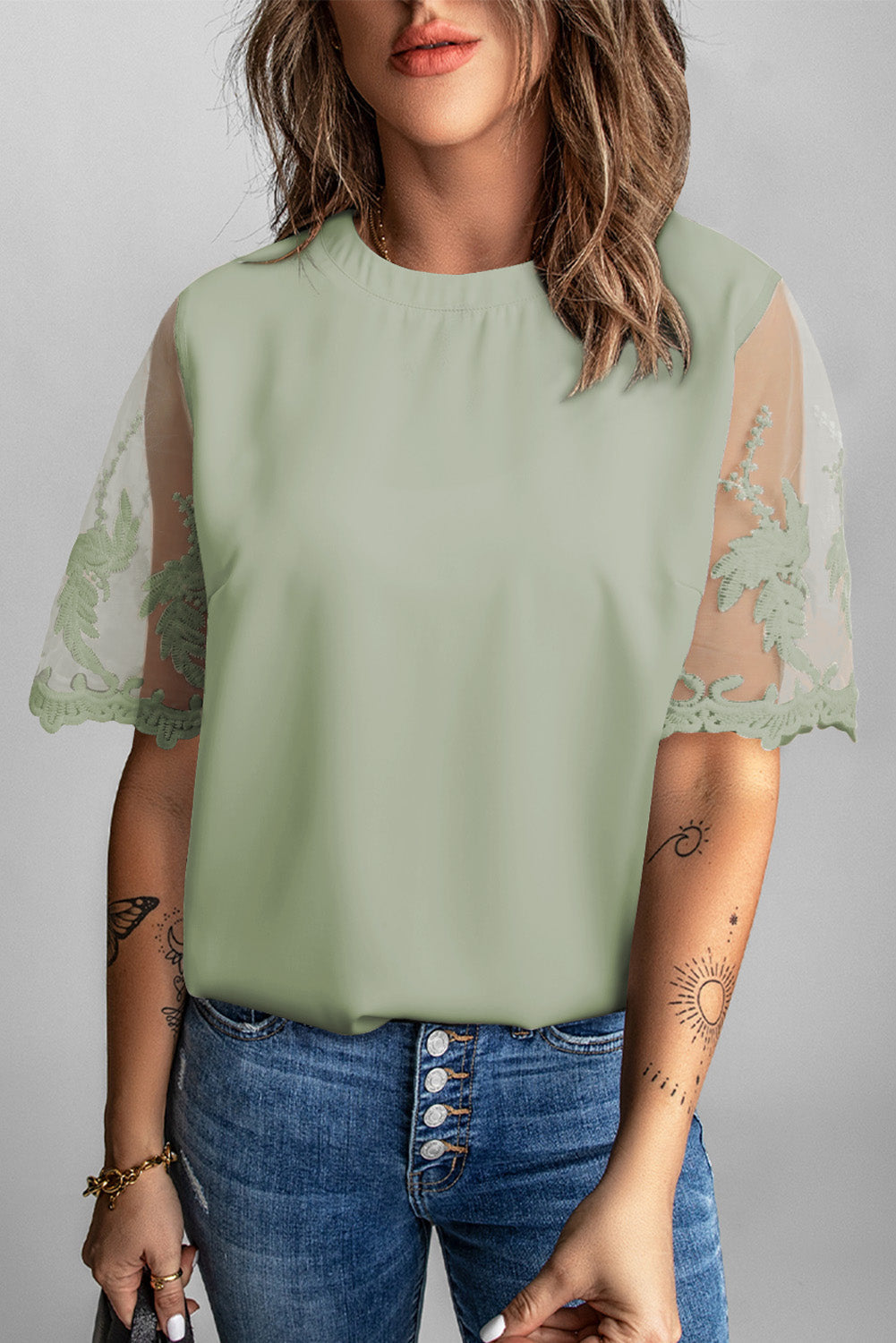 Chic Green Lace Short Sleeve Top