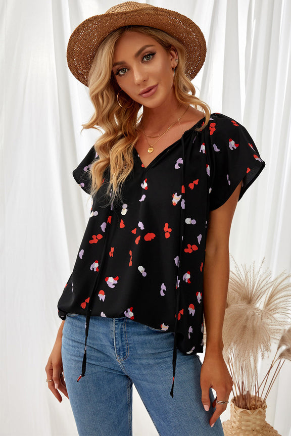 Black V-neck Short Sleeve Floral Print Fantasy Fluttering Blouse