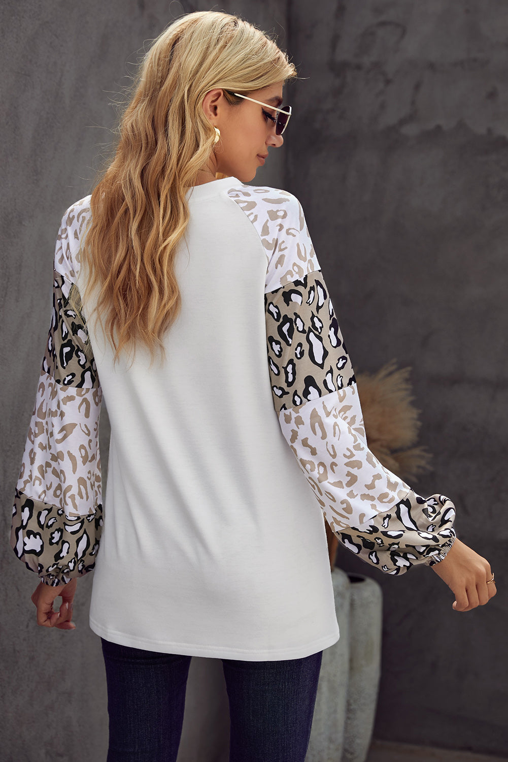 Women Beige Leopard Print Bubble Sleeve Top