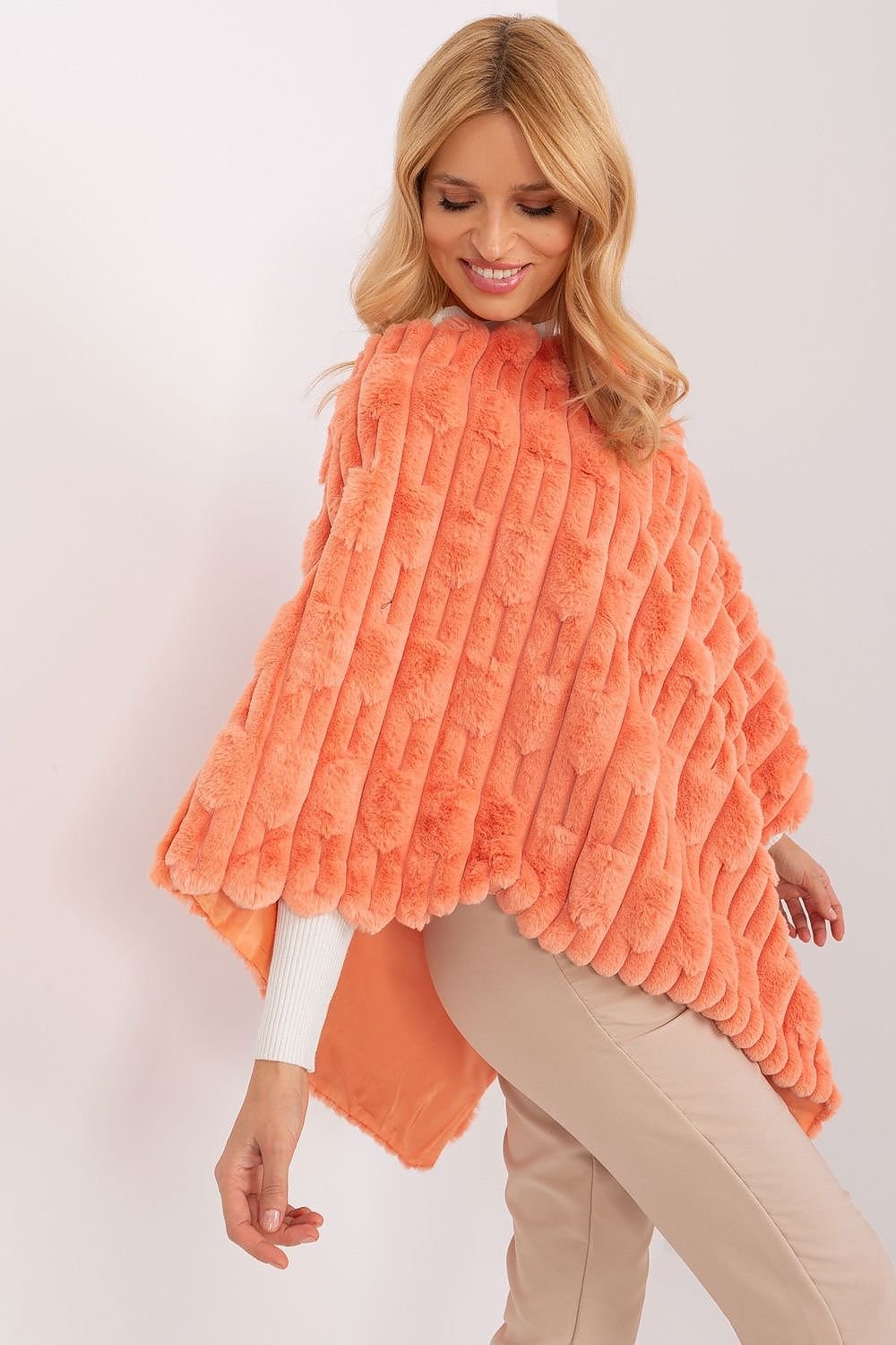 Poncho Model 203664 AT (11495408828684)