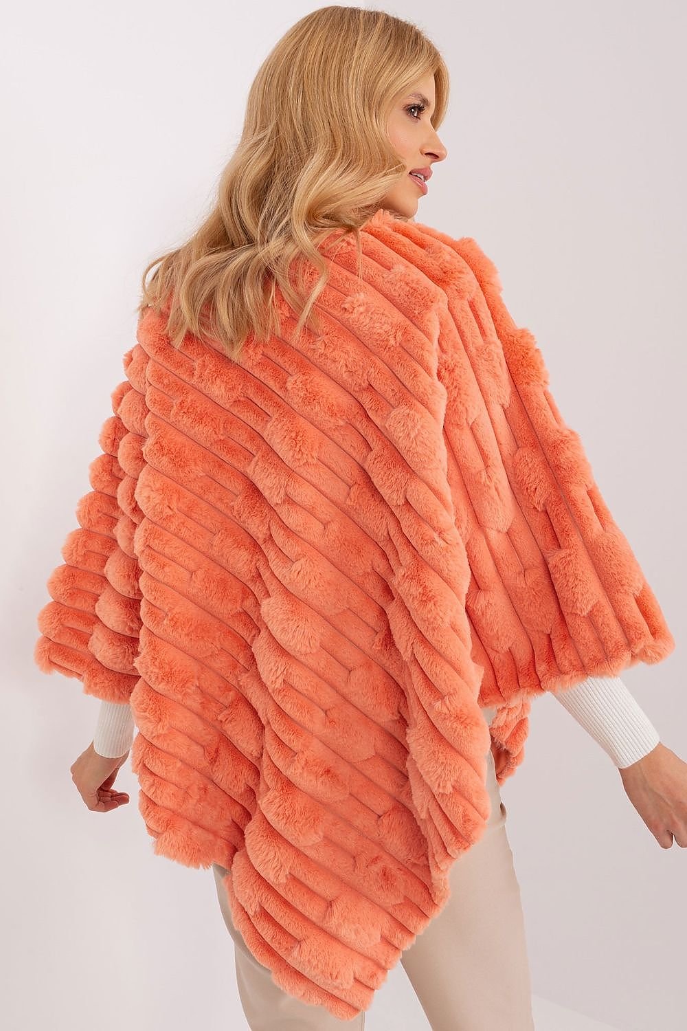 Poncho Model 203664 AT (11495408828684)