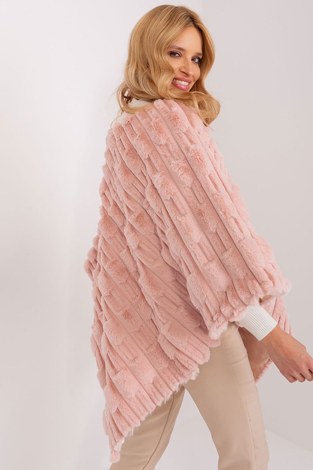 Poncho Model 203664 AT (11495408828684)