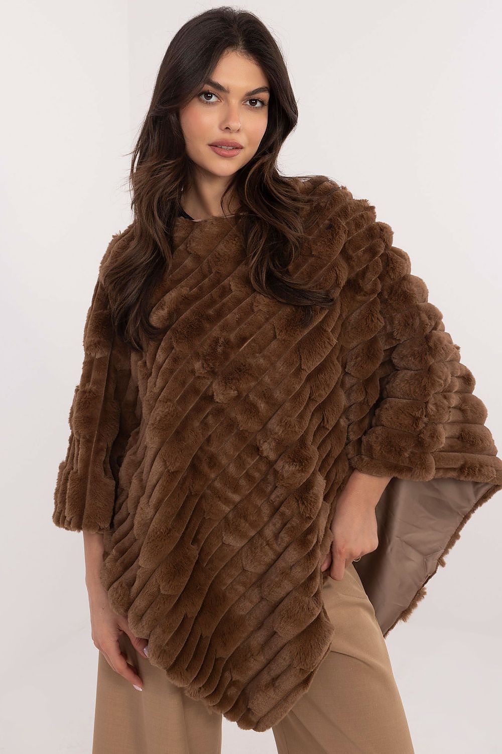 Poncho Model 203664 AT (11495408828684)