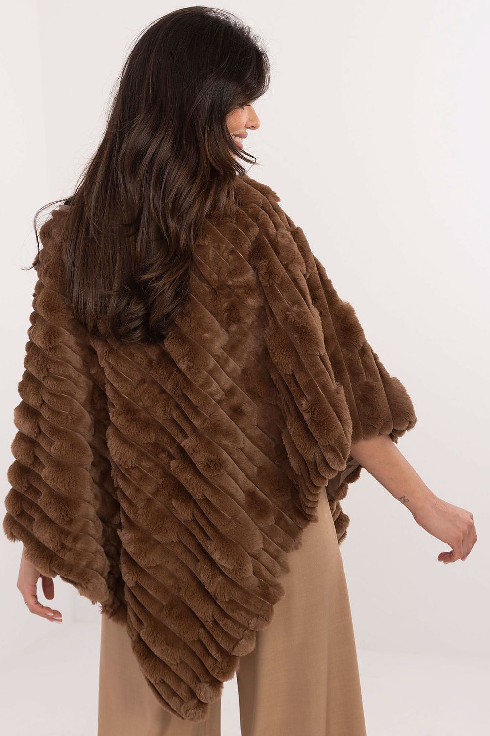 Poncho Model 203664 AT (11495408828684)