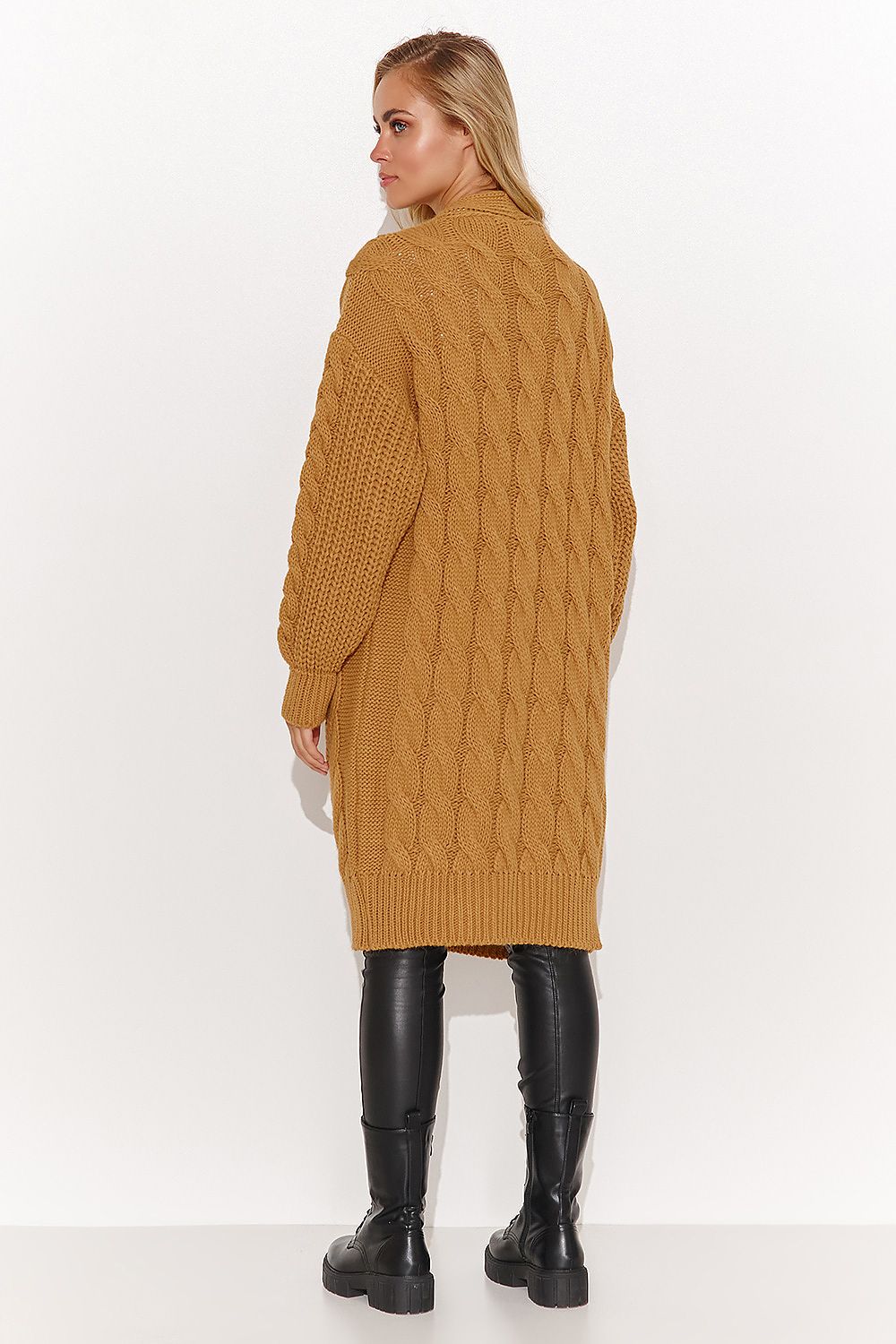 Cardigan Model 184394 Makadamia