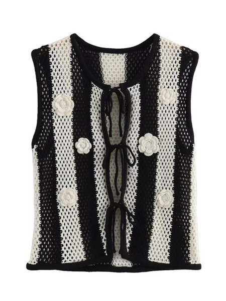 New patchwork hand-appliqué lace-up knitted vest (11472313254156)